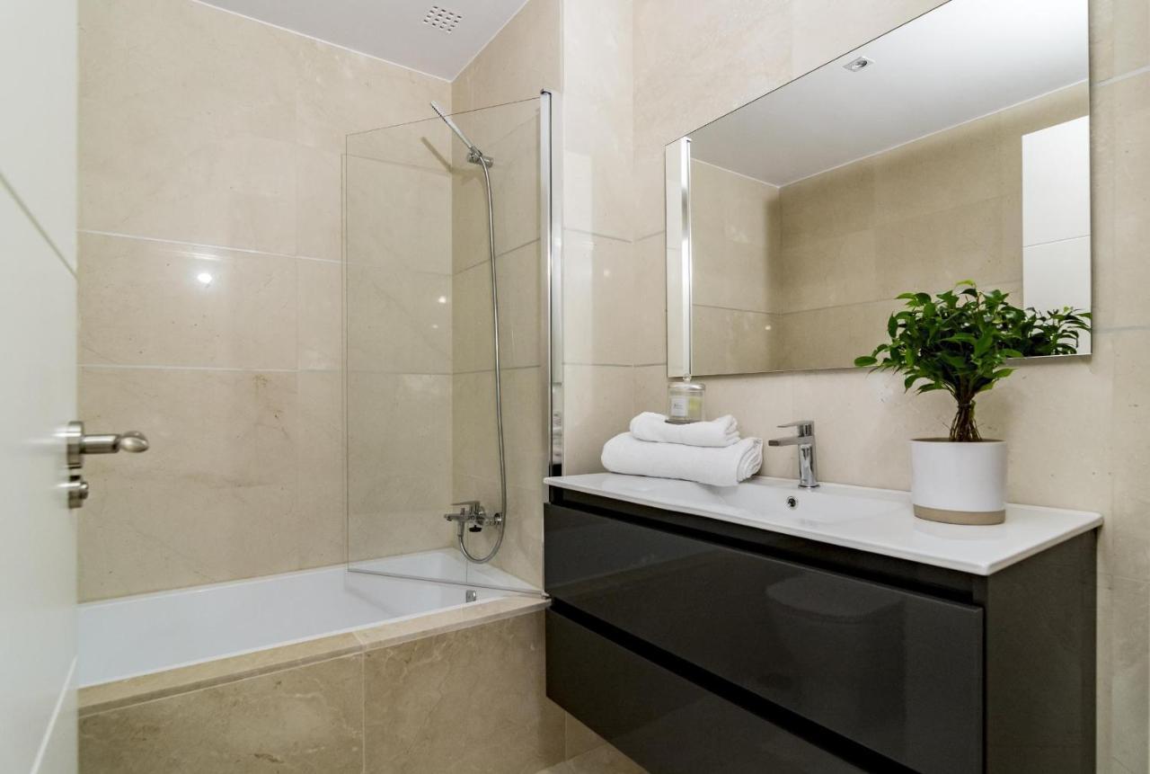 Djc - Modern 2 Bedroom Apartment Close To Beach Casares Exterior photo